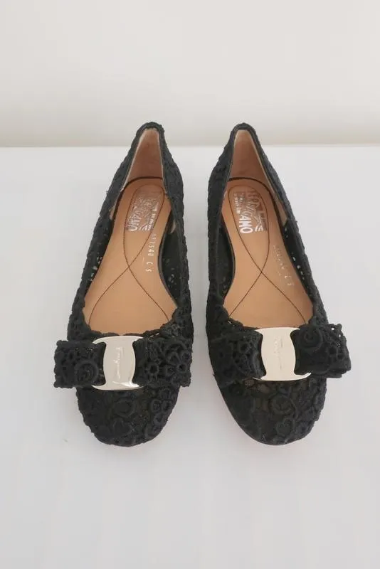 Salvatore Ferragamo Bombay Lace Ballet Flats Black Size 5 C NEW