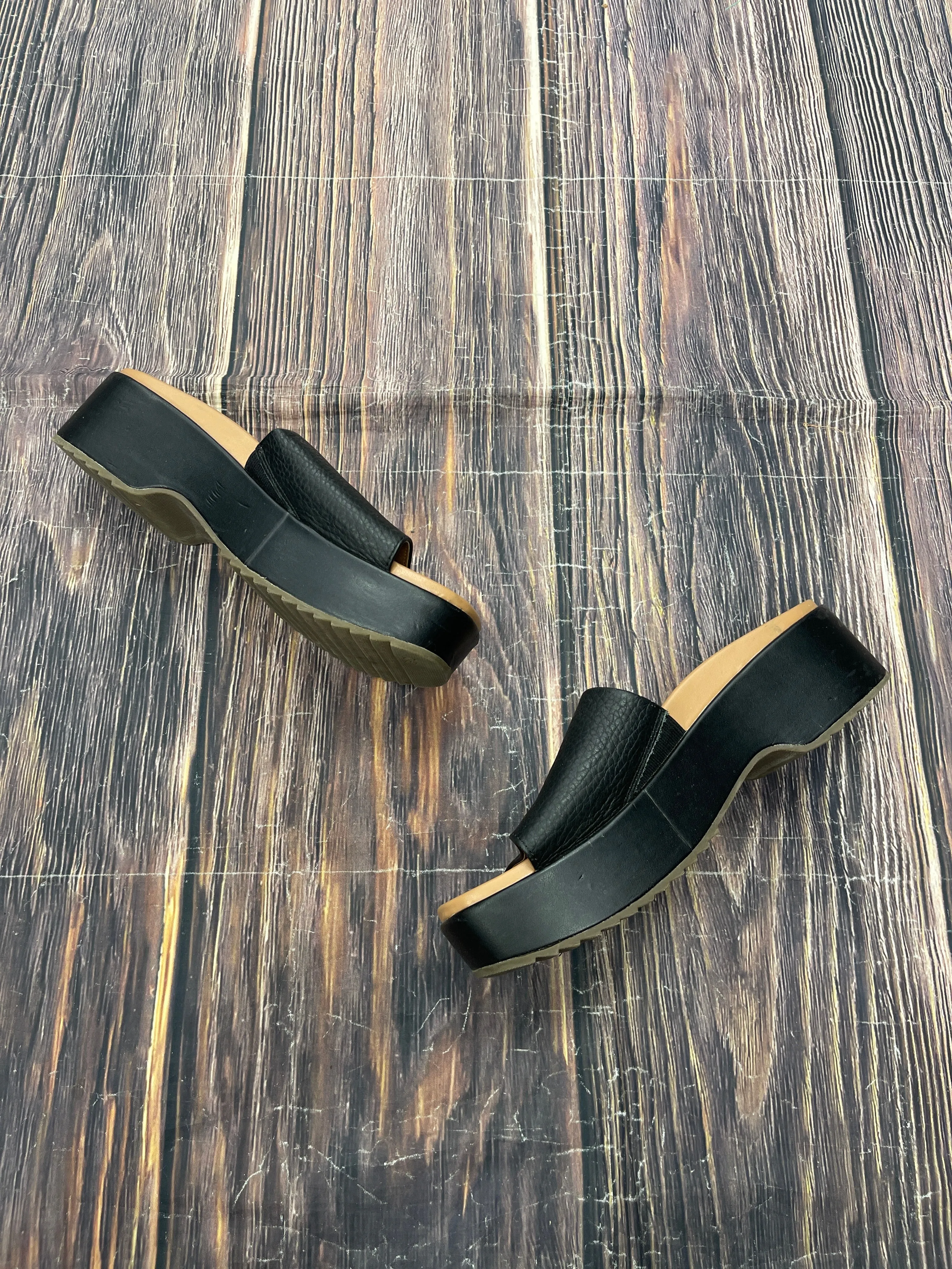 Sandals Heels Platform By Vionic In Black, Size: 8