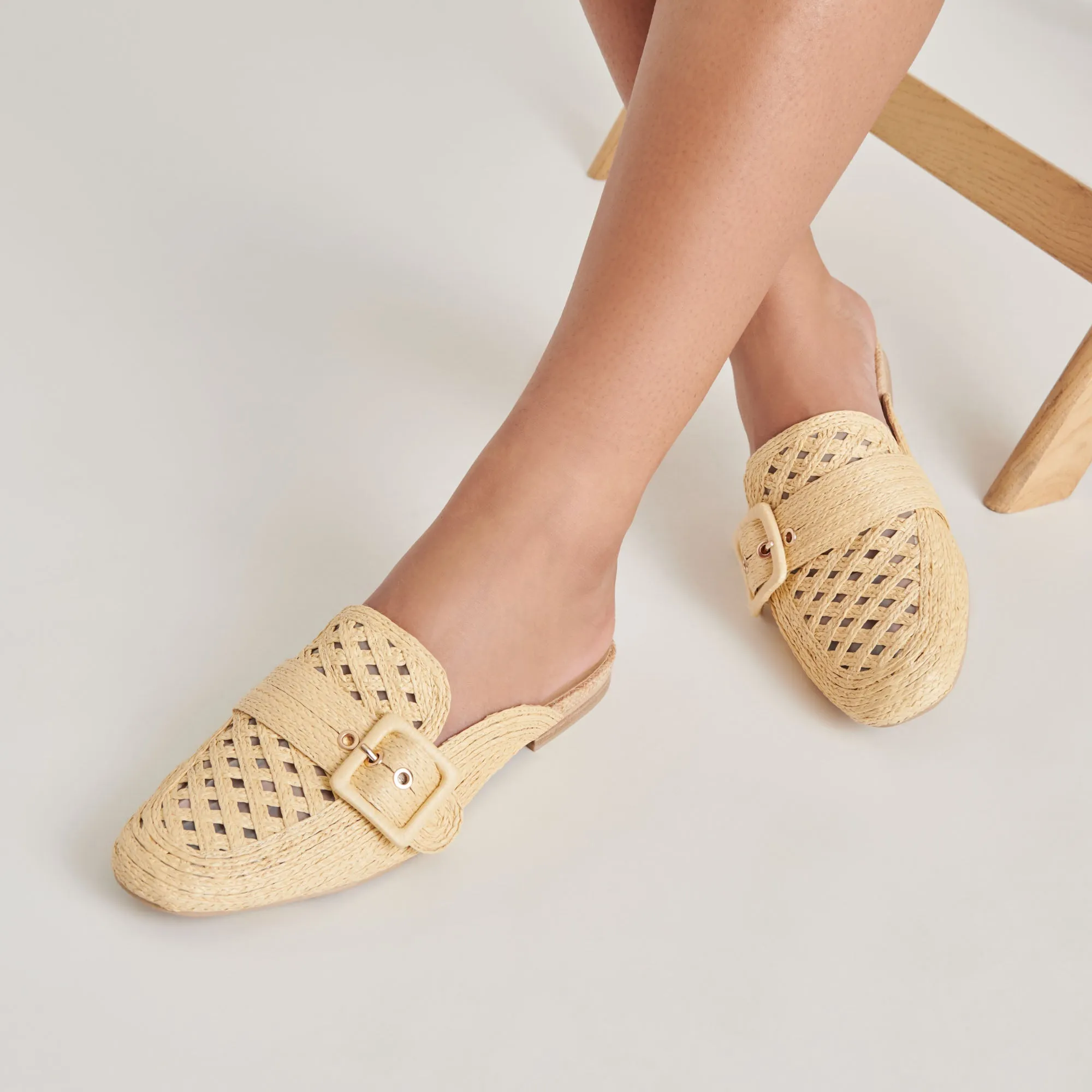 SIANNA FLATS NATURAL RAFFIA