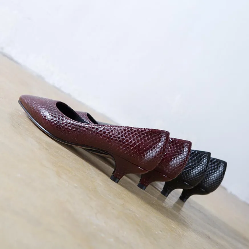 Small Size Block Heel Pump Shoes BS196
