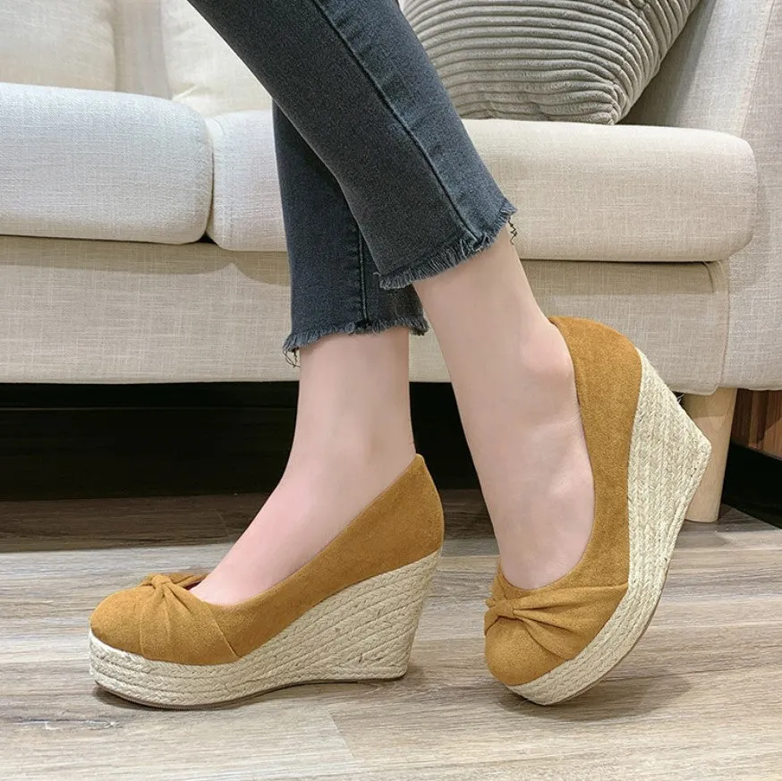 Small Size Closed Toe Wedge Shoes GS85