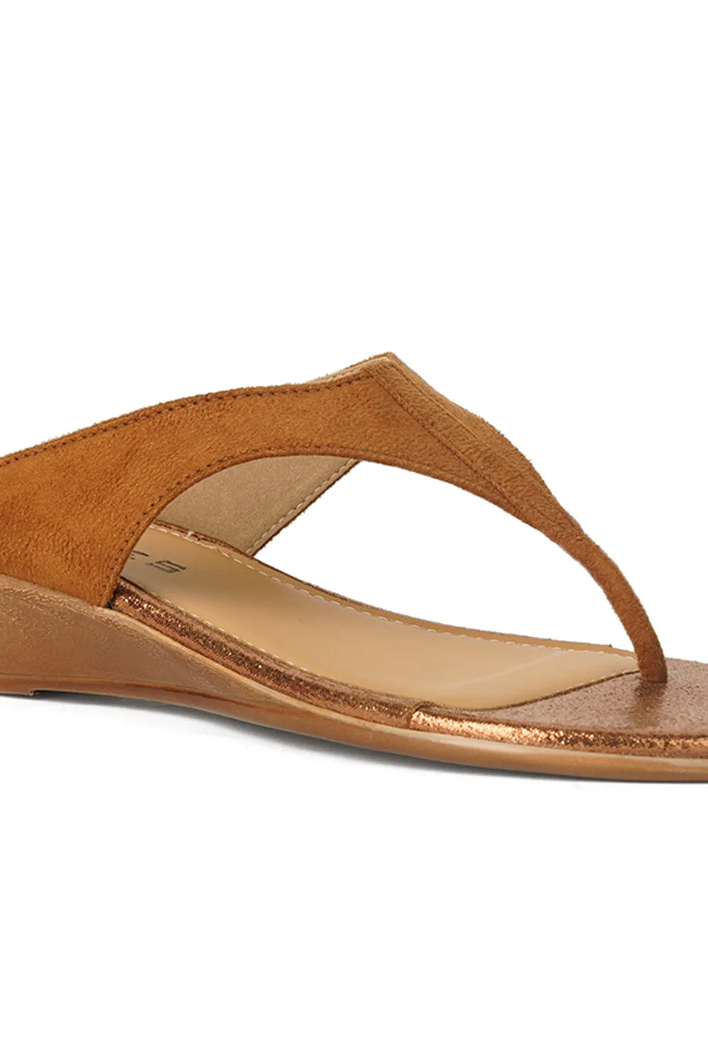 SOLES Thong Small Wedge Heel Sandals