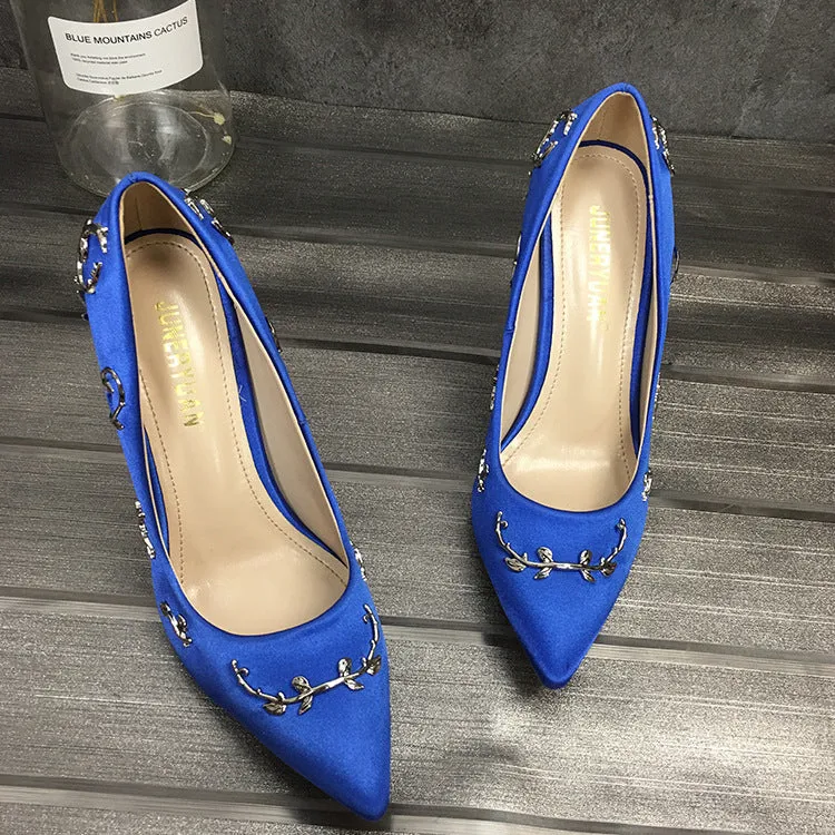 Stiletto pointed high heels