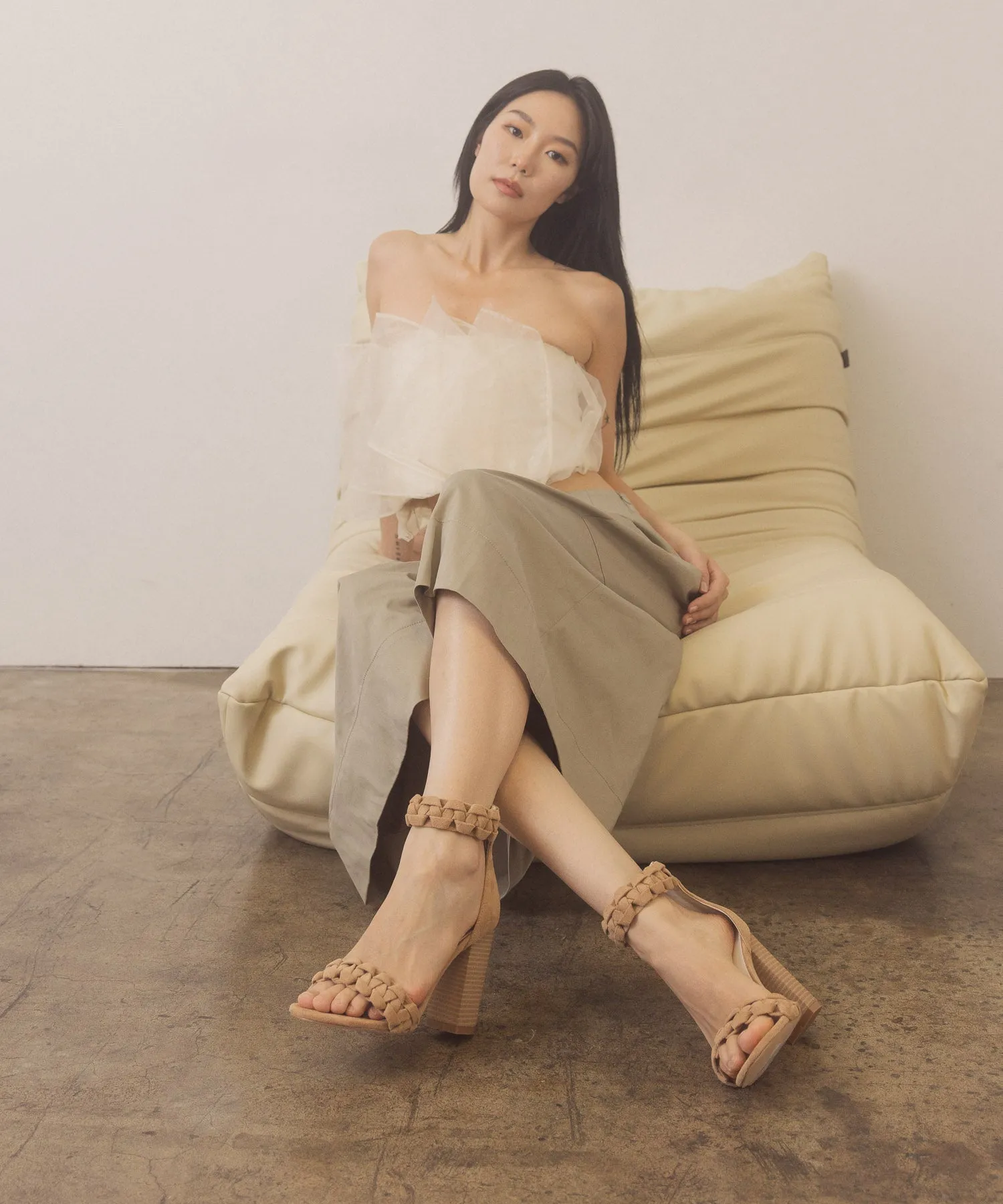 The Melody | Almond Braided Two Band Block Heel