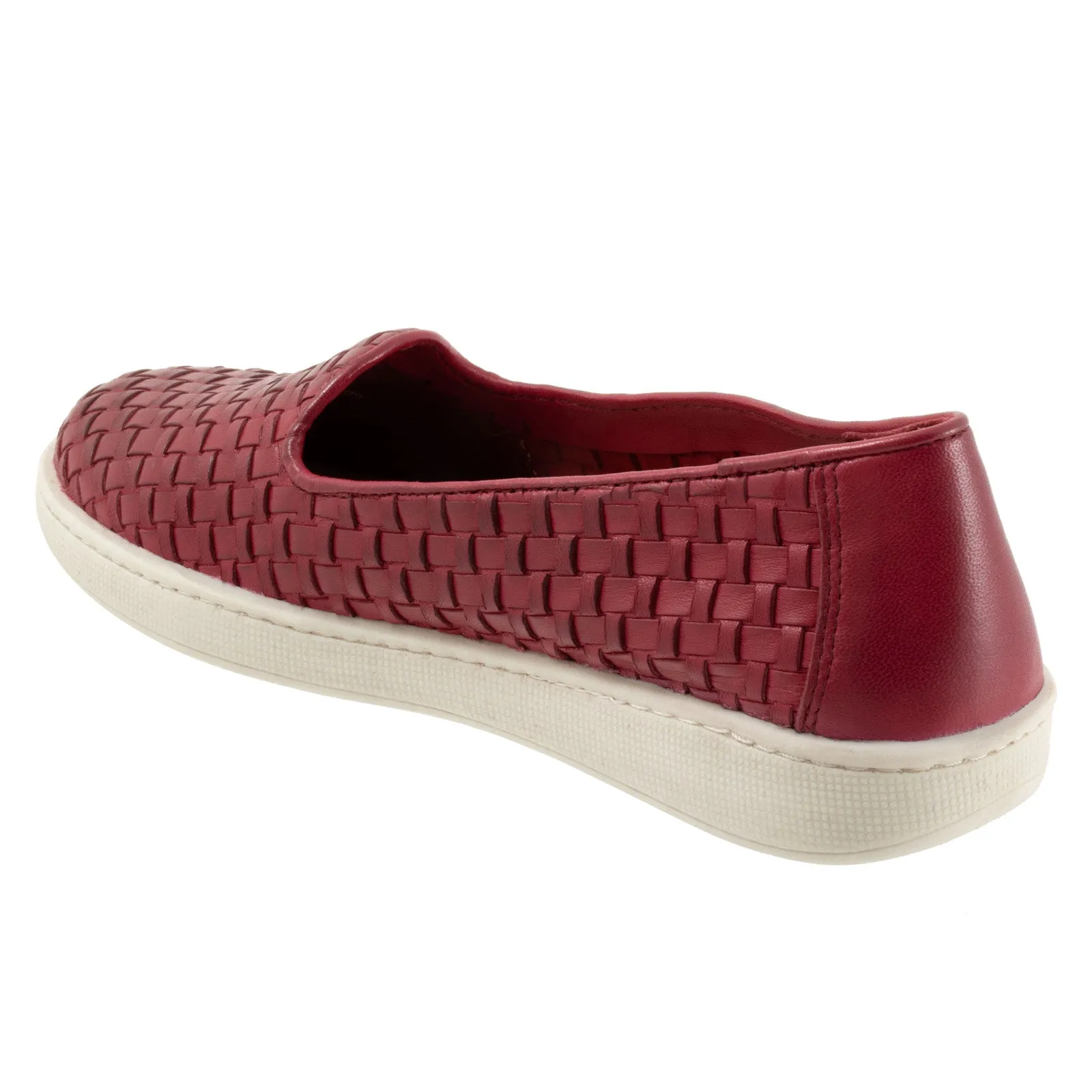 Trotters Adelina T2300-642 Womens Red Wide Leather Loafer Flats Shoes