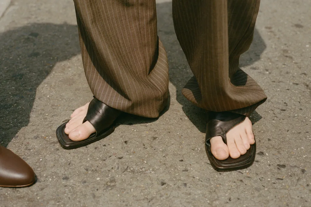 TUPELO SLIDE, BLACK CALF