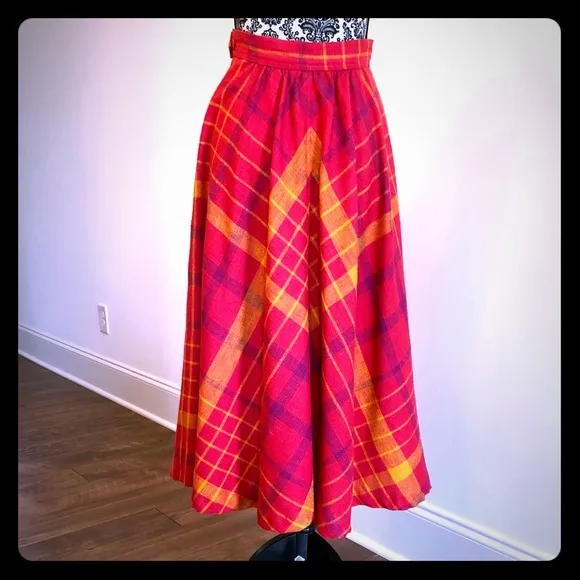 VTG 80s linen like slubbed silk/poly plaid bias midi skirt Liz Claiborne size 6