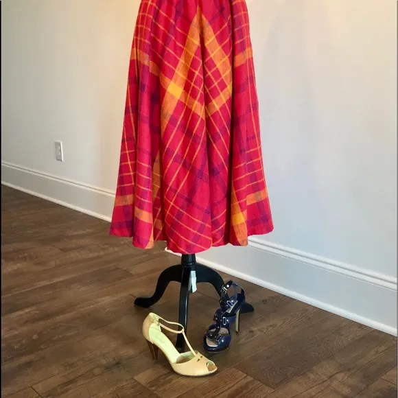 VTG 80s linen like slubbed silk/poly plaid bias midi skirt Liz Claiborne size 6
